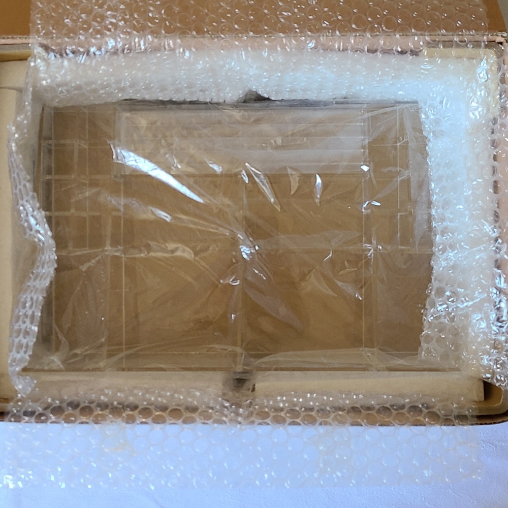 New Frontgate Luciana Acrylic Makeup Vanity Organizer 1-Drawer - Picture 6 of 9